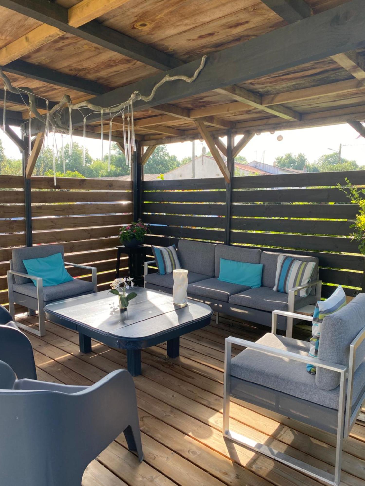 La Chaumeauniere Bed & Breakfast Aigrefeuille-dʼAunis Екстериор снимка